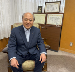 代表の写真